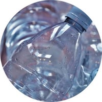 plastik-wasserflasche